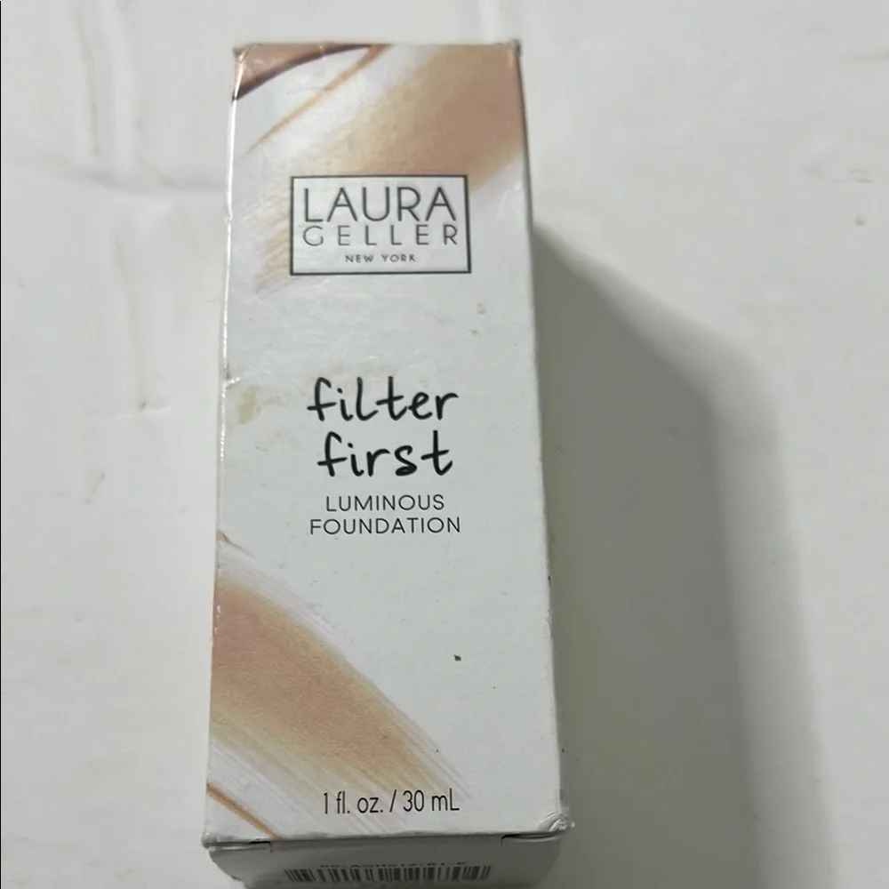 LAURA GELLER NEWYORK FILTER FIRST LUMINOUS FOUNDATION 1fl. oz 30ml‎